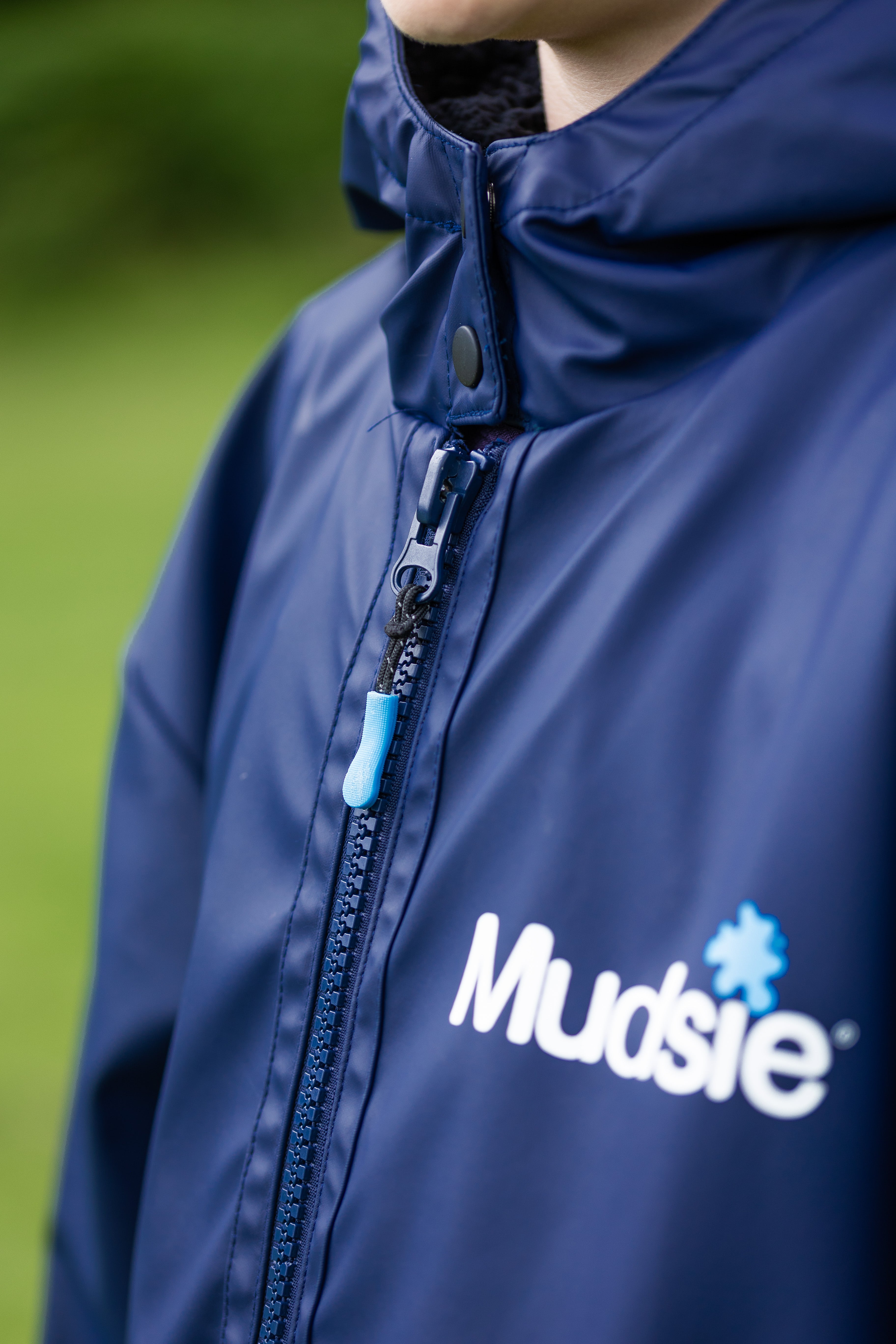 BLUE LOGO MUDSIE COAT